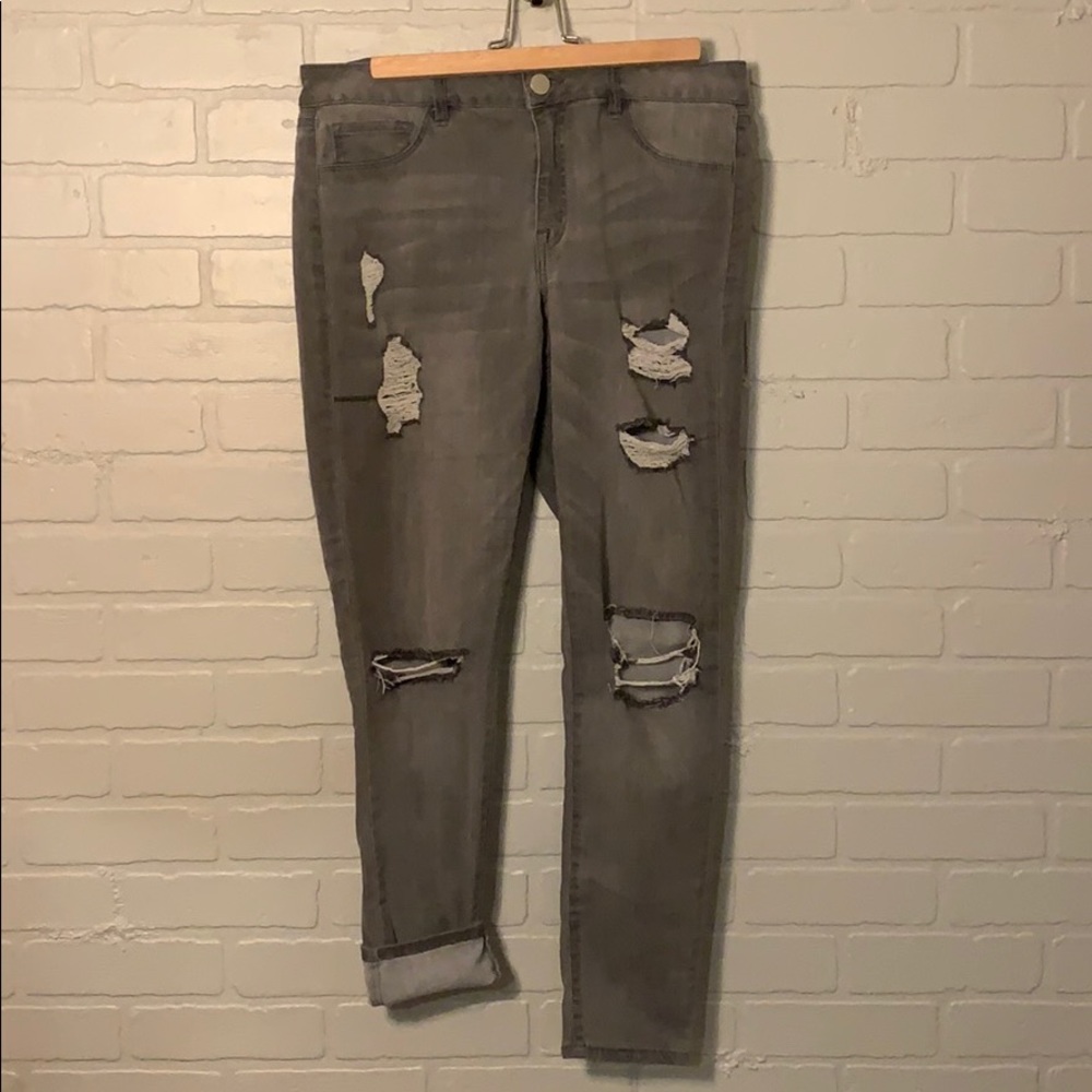 Gray skinny distressed jeans